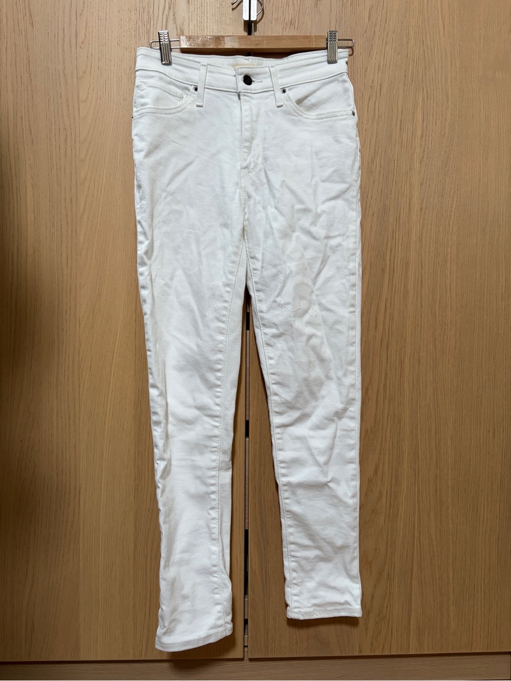 Levi's White 721 High Rise Skinnny Jeans size 27